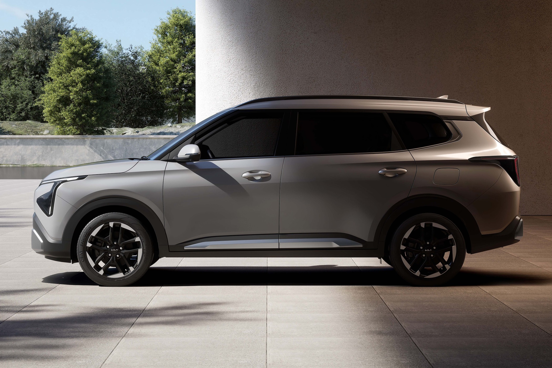 kia carens clavis side profile